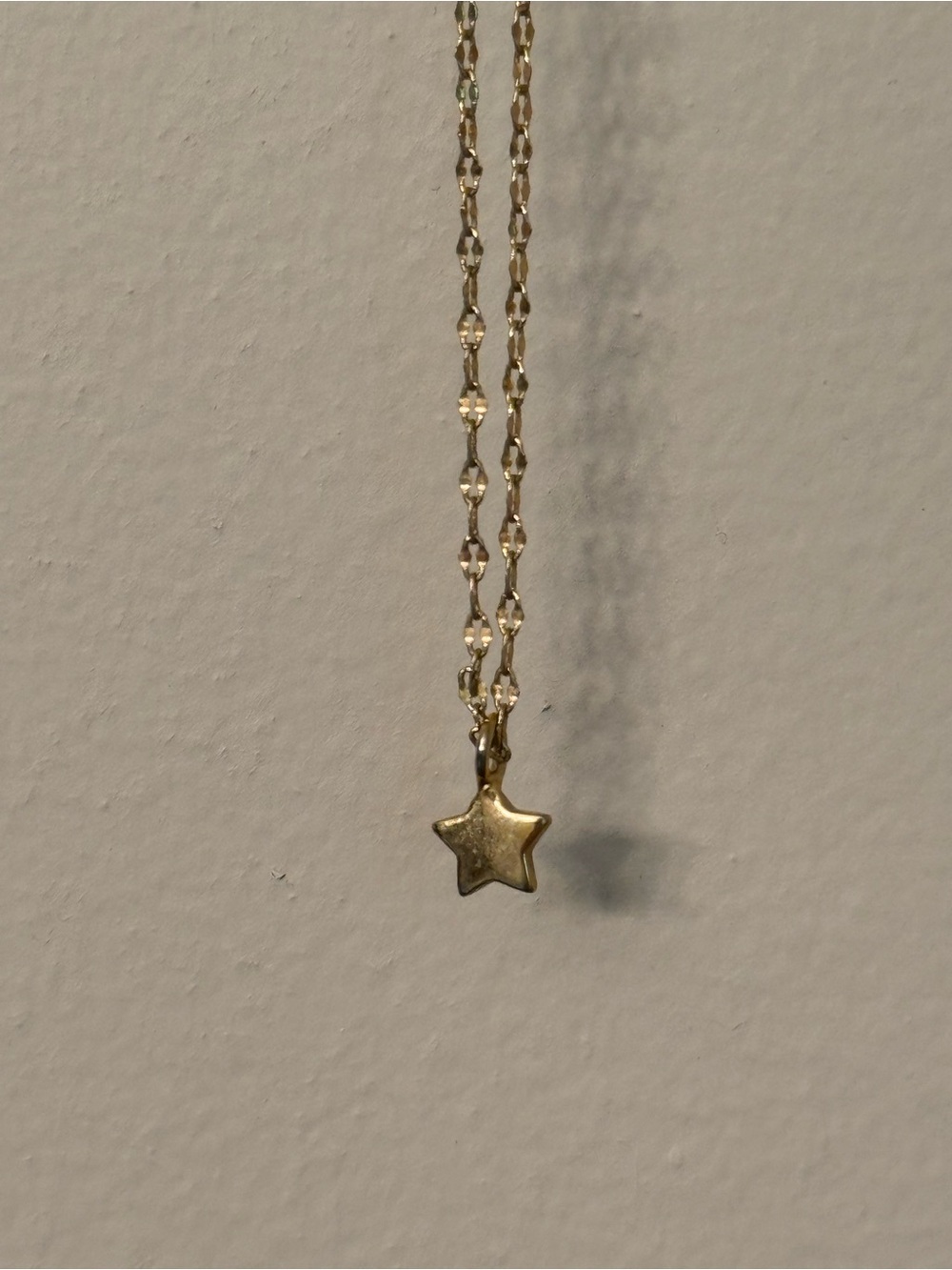 Gold Star Pendant Necklace for Women - Elegant Everyday Jewelry
